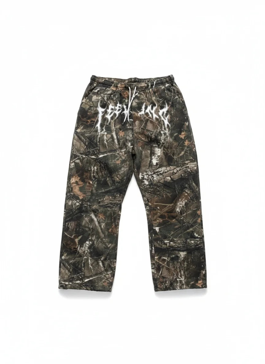 Men's casual sport pants with camouflage print, lightweight and breathable, featuring drawstring design